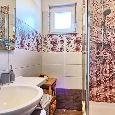 Apartment With A Swimming Pool Okrug Gornji, Ciovo - 22587 *