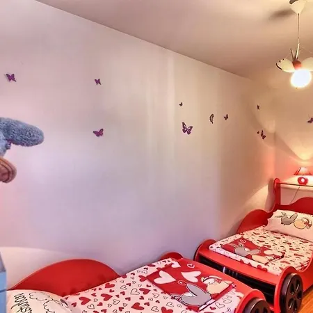 Apartmán Family-friendly With Swimming Pool Okrug Gornji, Ciovo - 22587 *